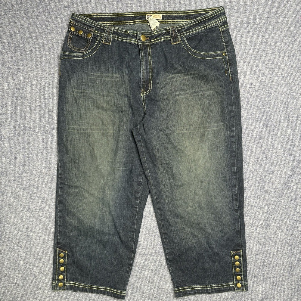 Faded Glory Womens 18W Denim Capris Dark Stone Wash Studded Cropped Jeans